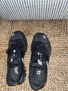 On Cloud Black Women's Running Sneakers